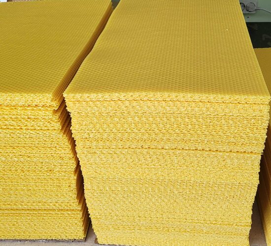 Bišu vaska šūnas biškopībai (lietās)